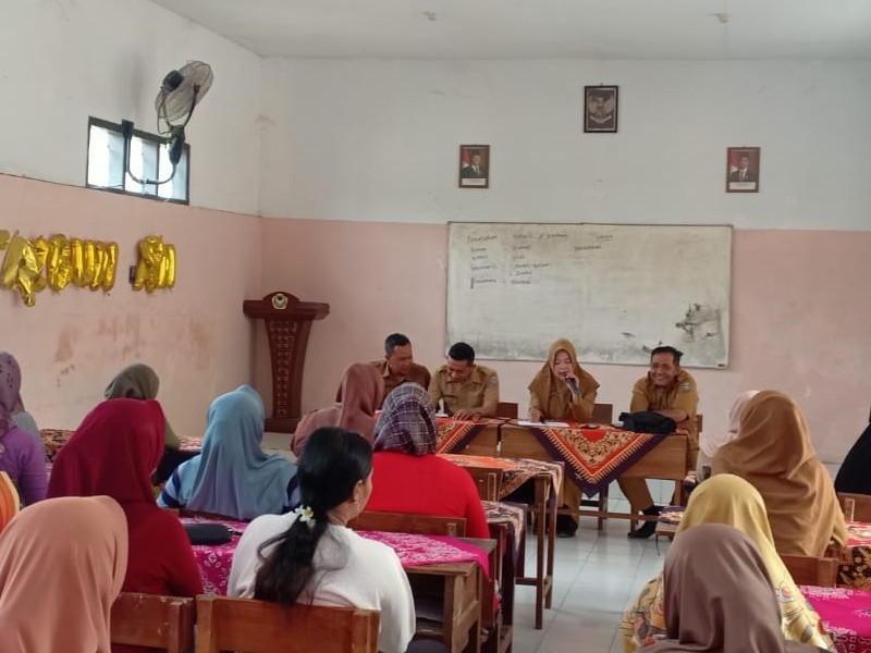 RAPAT MAULID NABI MUHAMMAD SAW BERSAMA WALI MURID